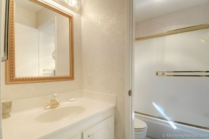 Upper Bathroom