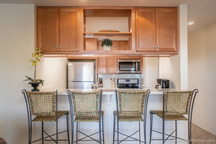 Dining Area - Lighthouse 4, Central Pg
