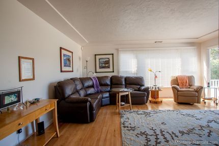 Living Room - Clubhouse