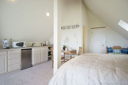 Kitchenette - Studio Sea, Pebble Beach Estates