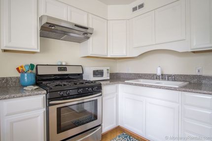 Kitchen - Ocean Forest 512, Ocean Forest