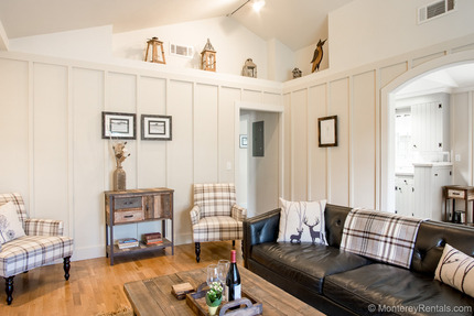 Living Room - Thistle Cottage, Carmel By The Sea