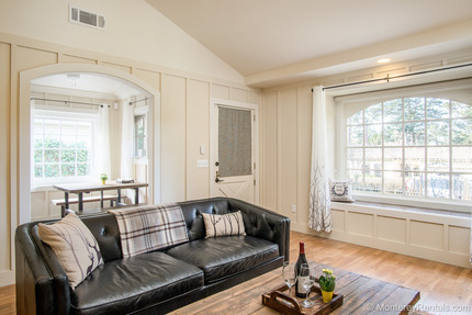 Living Room - Thistle Cottage, Carmel By The Sea