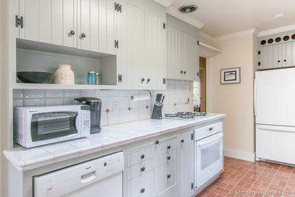 Kitchen - Thistle Cottage, Carmel By The Sea