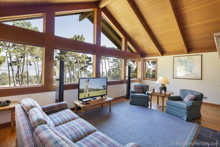 Family Room - Pelican's Rest, Monterey Peninsula Country Club