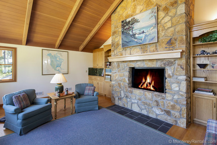 Family Room - Pelican's Rest, Monterey Peninsula Country Club