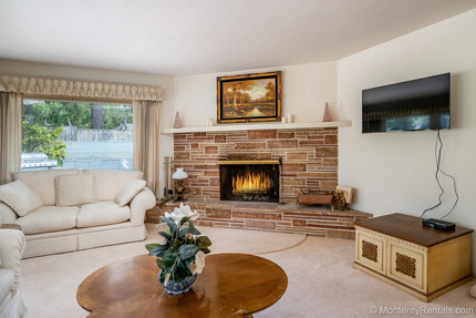 Living Room - Hutch's Hideout II, Monterey Peninsula Country Club