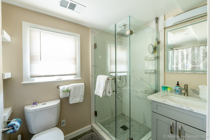 Upper Bathroom