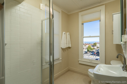 Upper Bathroom