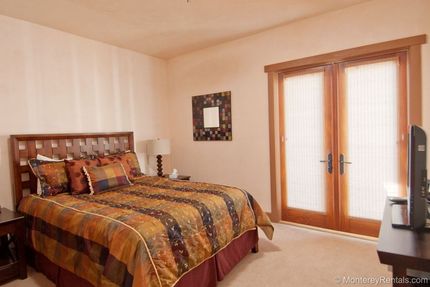 Virtual tour of Om Sweet Om
